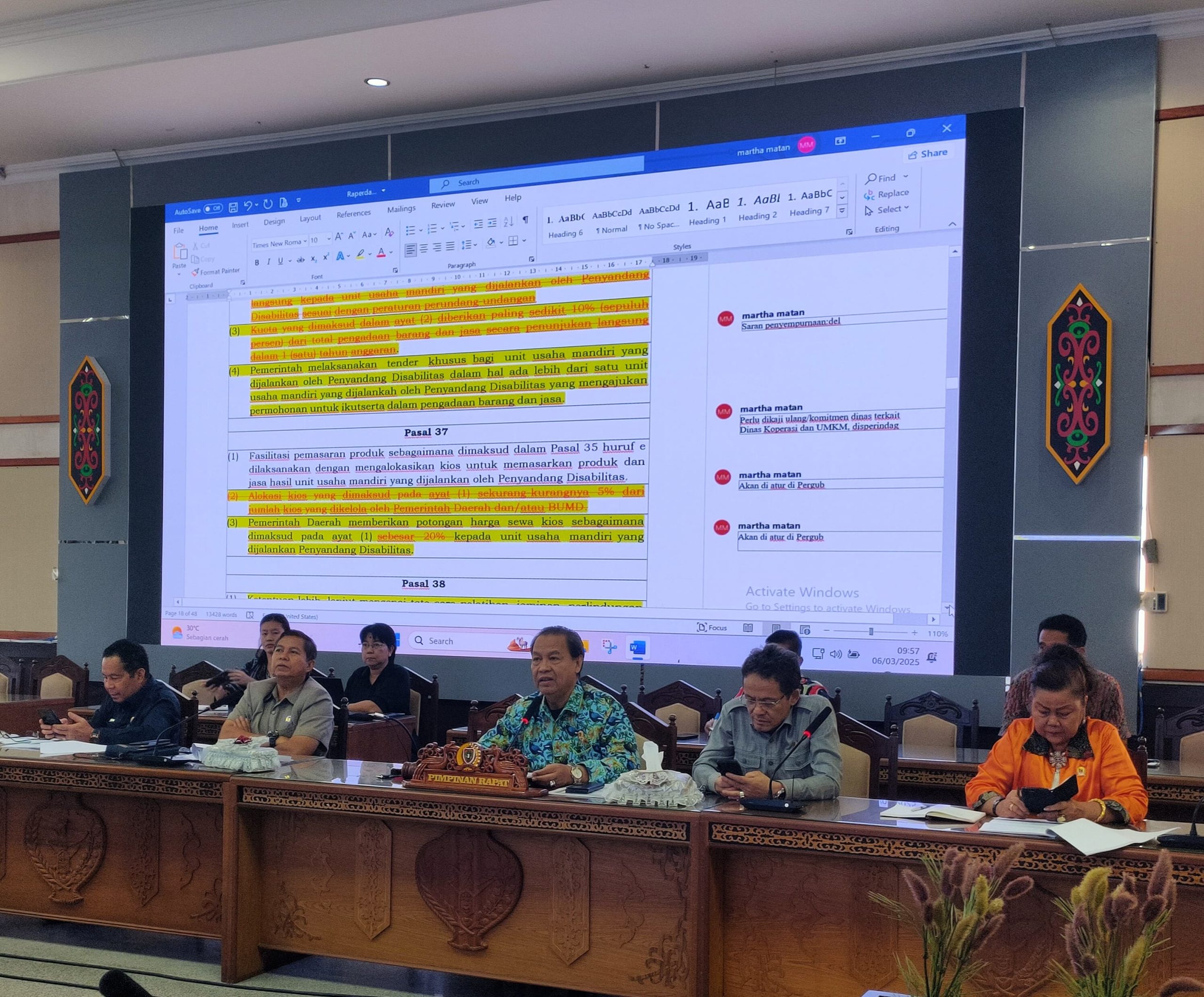 Rapat Pansus DPRD Provinsi Kalimantan Tengah